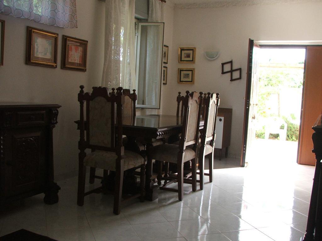 Edvige' S House In Residence ซาน เฟลิเช เชร์ชีโอ ภายนอก รูปภาพ